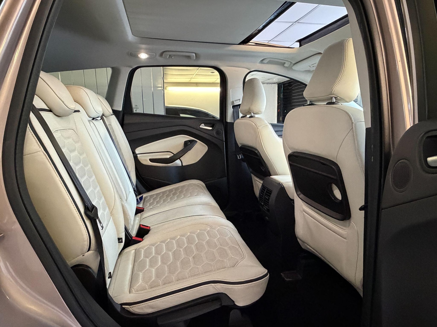 Used Ford Kuga 2017 for sale - 77120811: Photo 11