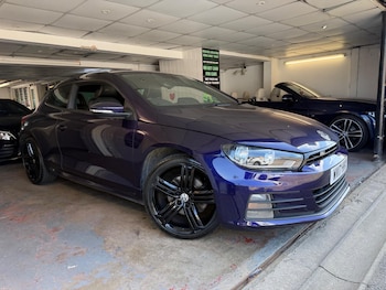 Used Volkswagen Scirocco 2017 for sale - 79131784: Photo