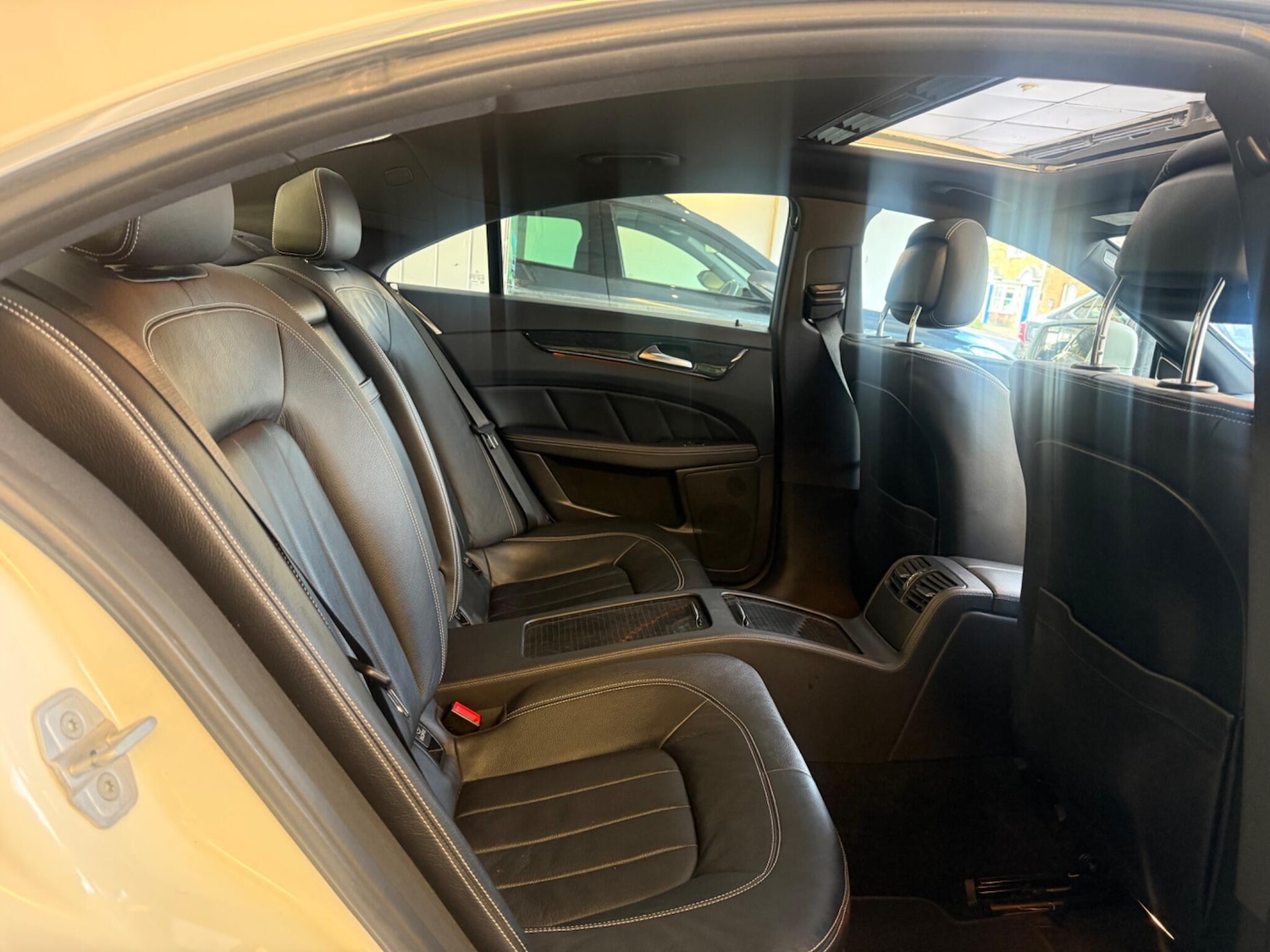 Used Mercedes-Benz CLS 2012 for sale - 77585883: Photo 11