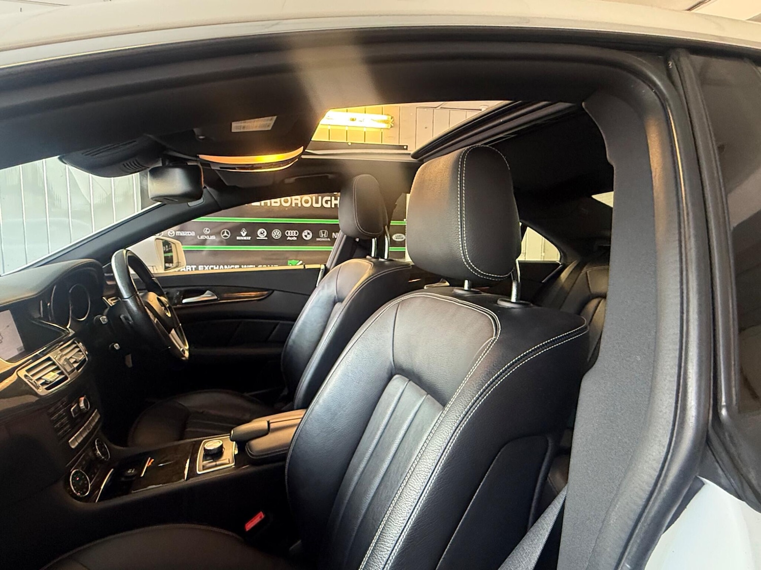 Used Mercedes-Benz CLS 2012 for sale - 77585883: Photo 12