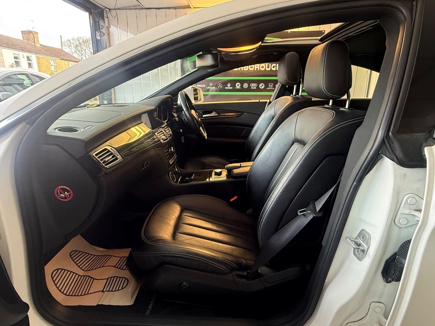 Used Mercedes-Benz CLS 2012 for sale - 77585883: Photo 16