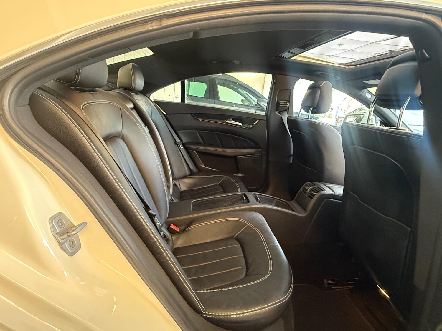 Used Mercedes-Benz CLS 2012 for sale - 77585883: Photo 17