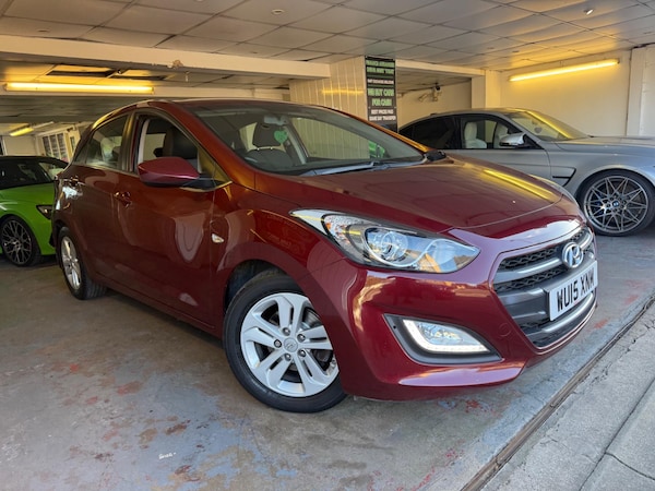 Used Hyundai i30 2015 for sale - 76072711: Photo 1