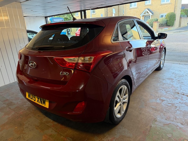 Used Hyundai i30 2015 for sale - 76072711: Photo 7