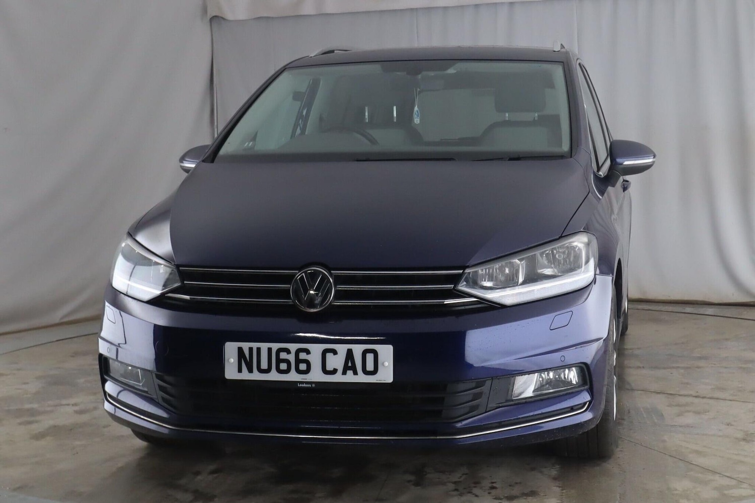 Used Volkswagen Touran 2016 for sale - 77344434: Photo 4