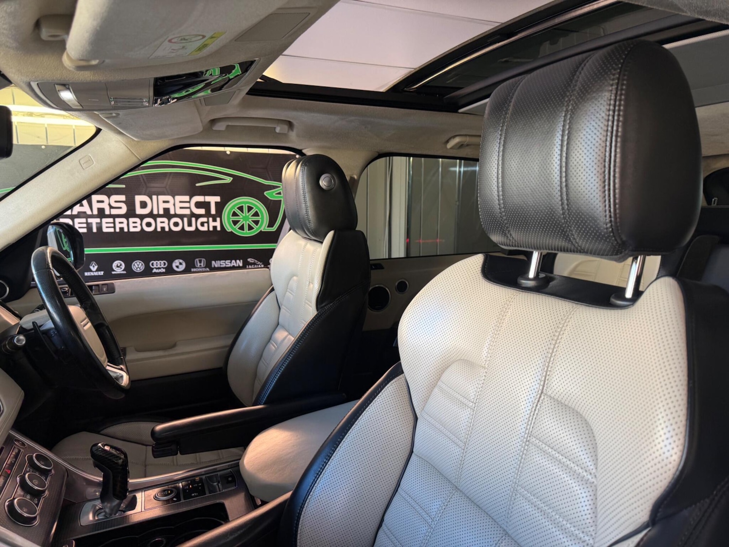 Used Land Rover Range Rover Sport 2014 for sale - 77549421: Photo 15