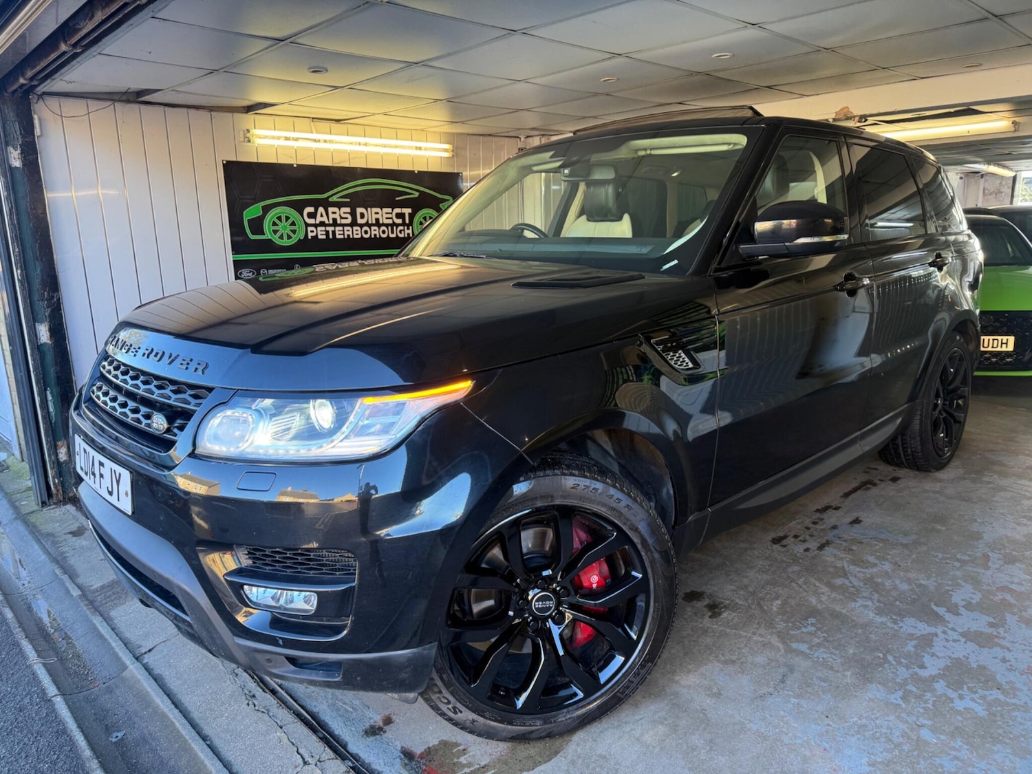 Used Land Rover Range Rover Sport 2014 for sale - 77549421: Photo 2