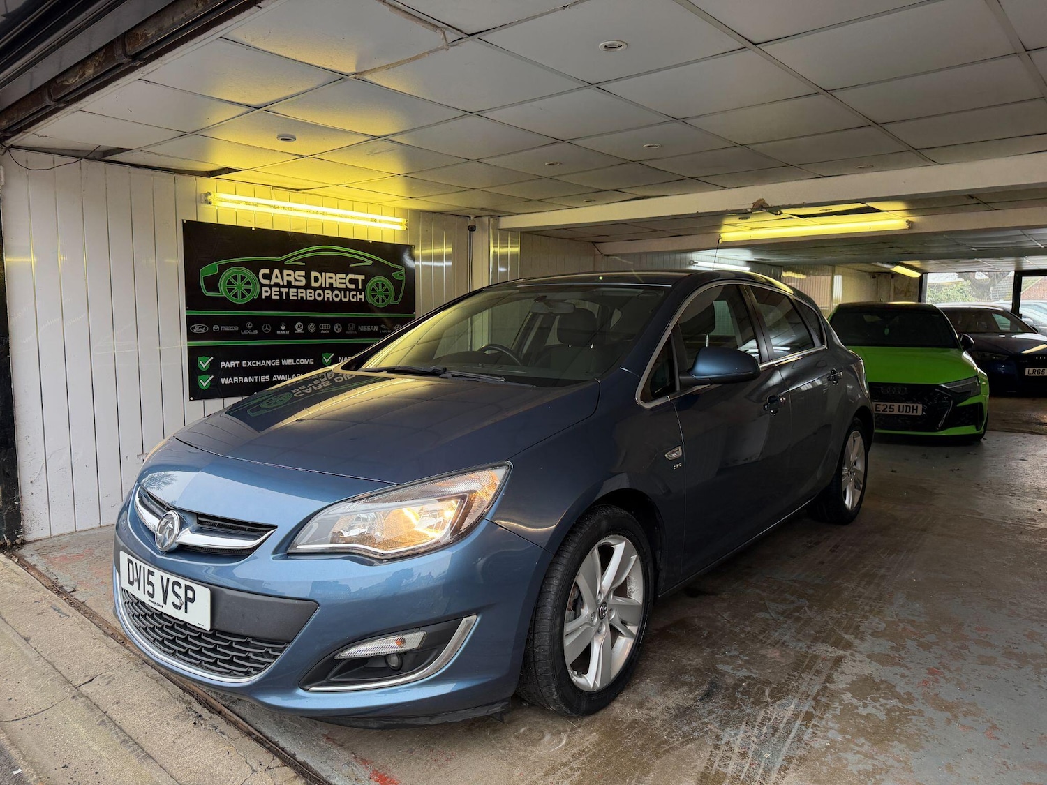 Used Vauxhall Astra 2015 for sale - 77166503: Photo 4