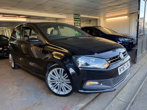Used Volkswagen Polo 2017 for sale - 73895407: Photo 1