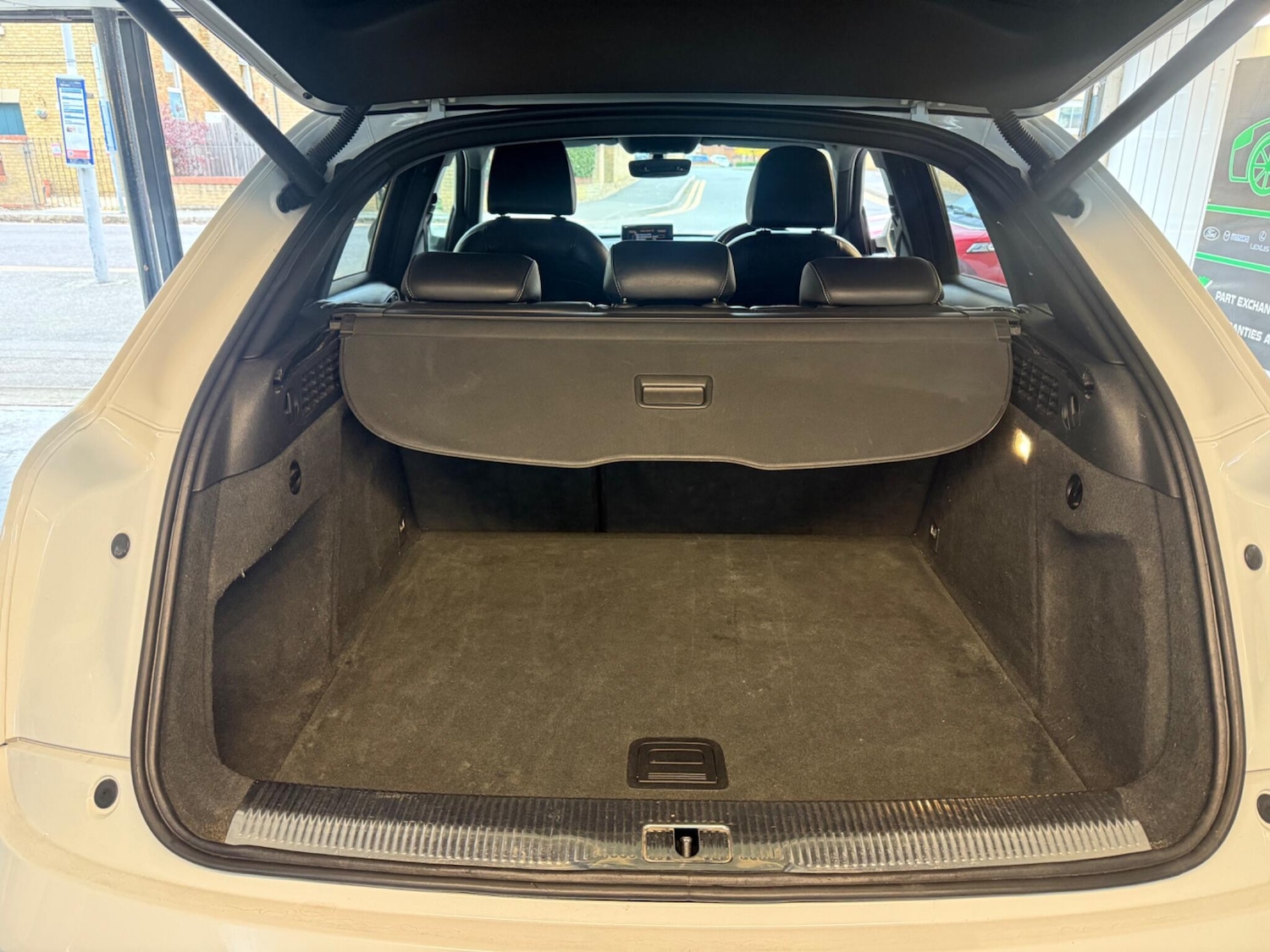 Used Audi Q3 2016 for sale - 76377910: Photo 18