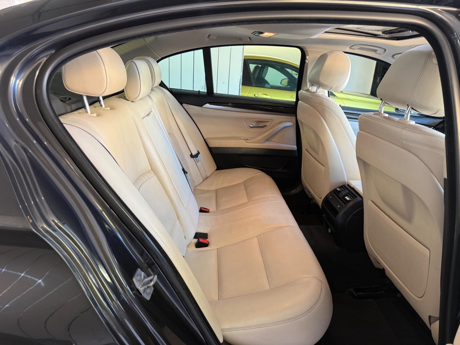 Used BMW 5 Series 2014 for sale - 77940349: Photo 10