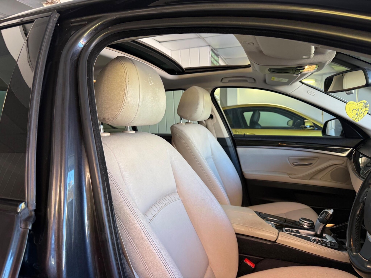 Used BMW 5 Series 2014 for sale - 77940349: Photo 13