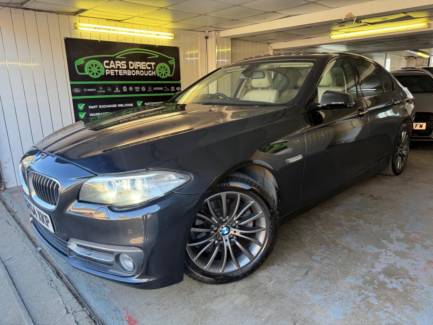 Used BMW 5 Series 2014 for sale - 77940349: Photo 2