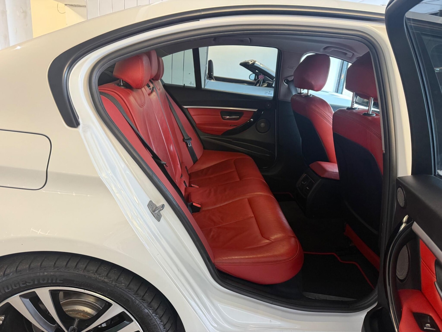 Used BMW 3 Series 2018 for sale - 76175410: Photo 10