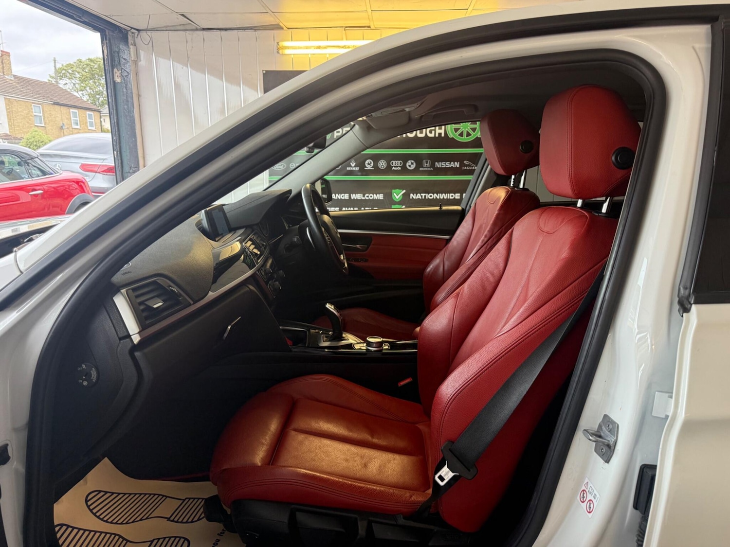 Used BMW 3 Series 2018 for sale - 76175410: Photo 12