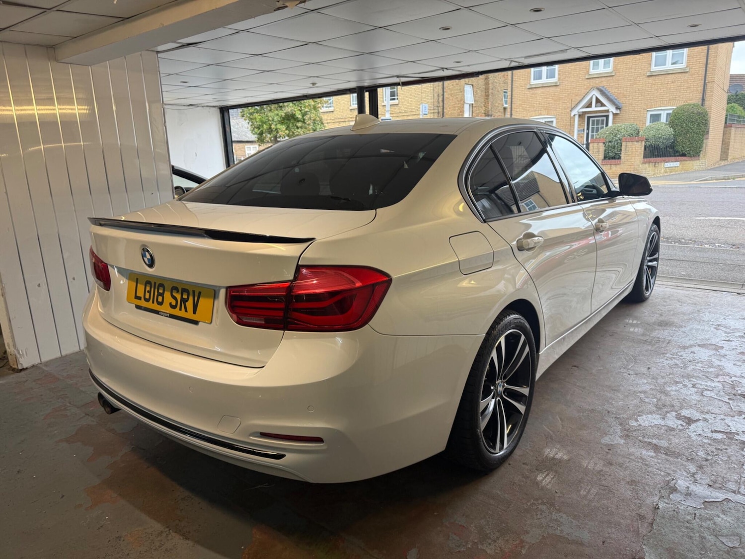 Used BMW 3 Series 2018 for sale - 76175410: Photo 7