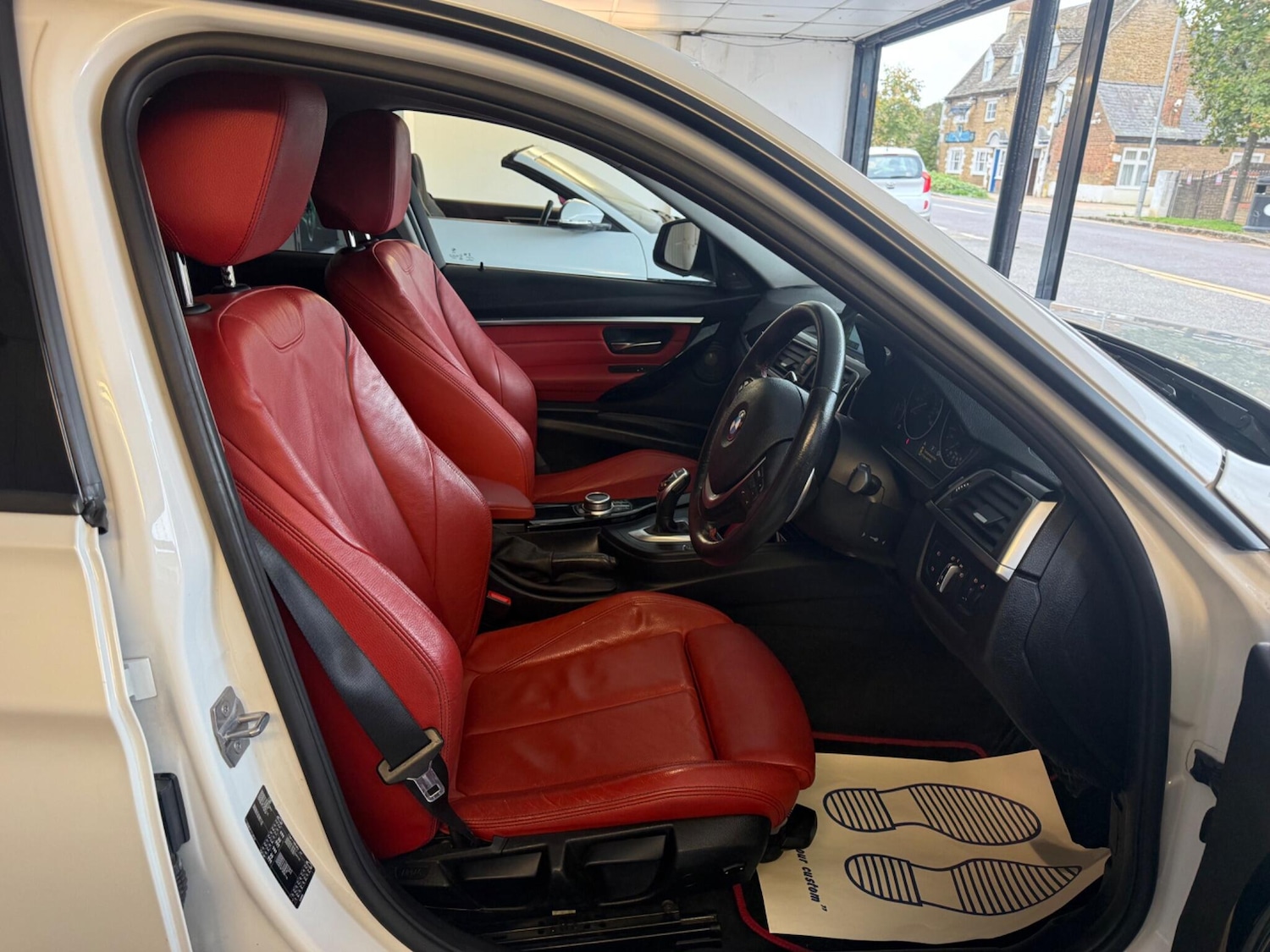 Used BMW 3 Series 2018 for sale - 76175410: Photo 9