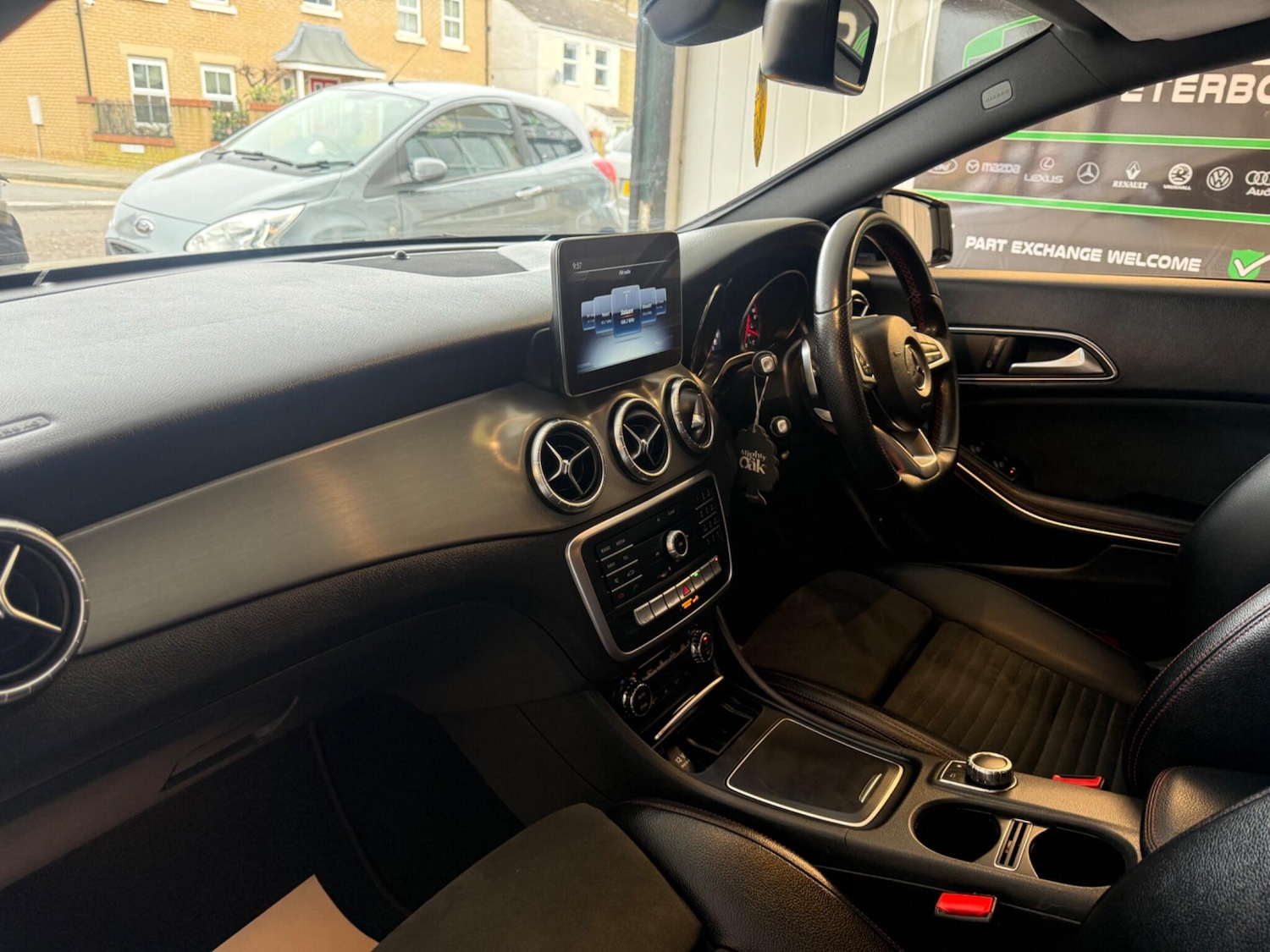 Used Mercedes-Benz CLA 2018 for sale - 77799368: Photo 15