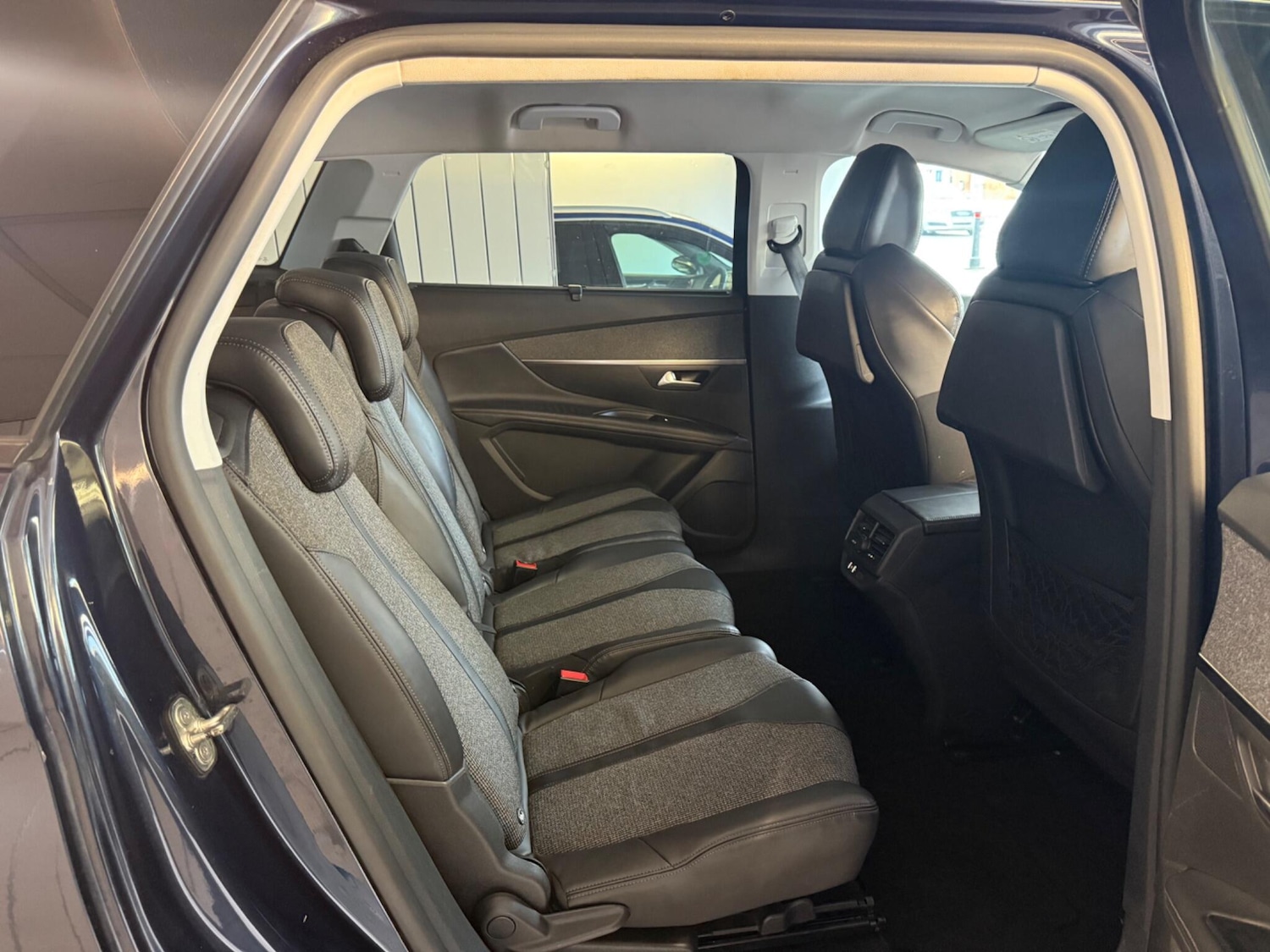 Used Peugeot 5008 2018 for sale - 76824822: Photo 10