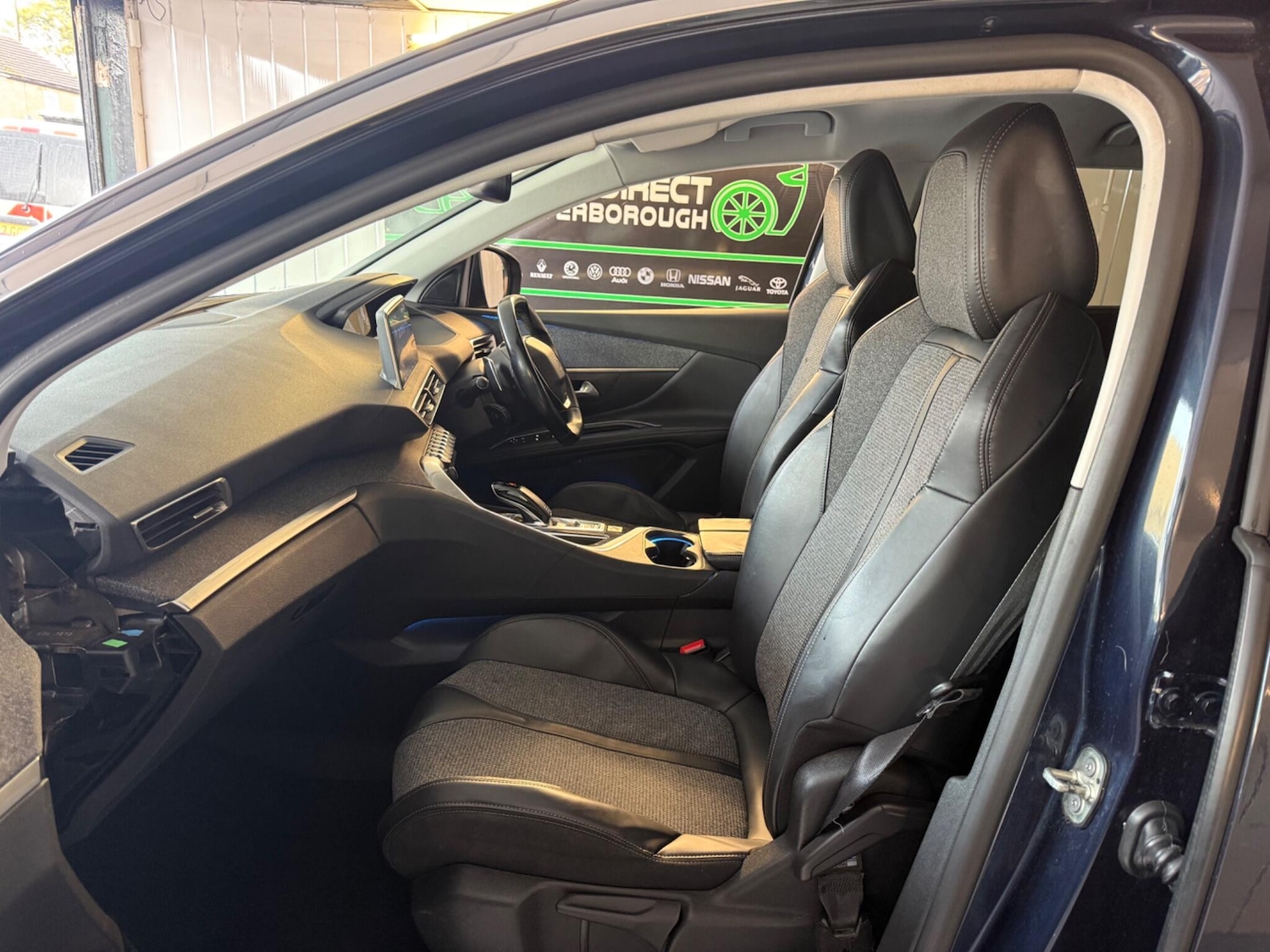 Used Peugeot 5008 2018 for sale - 76824822: Photo 14