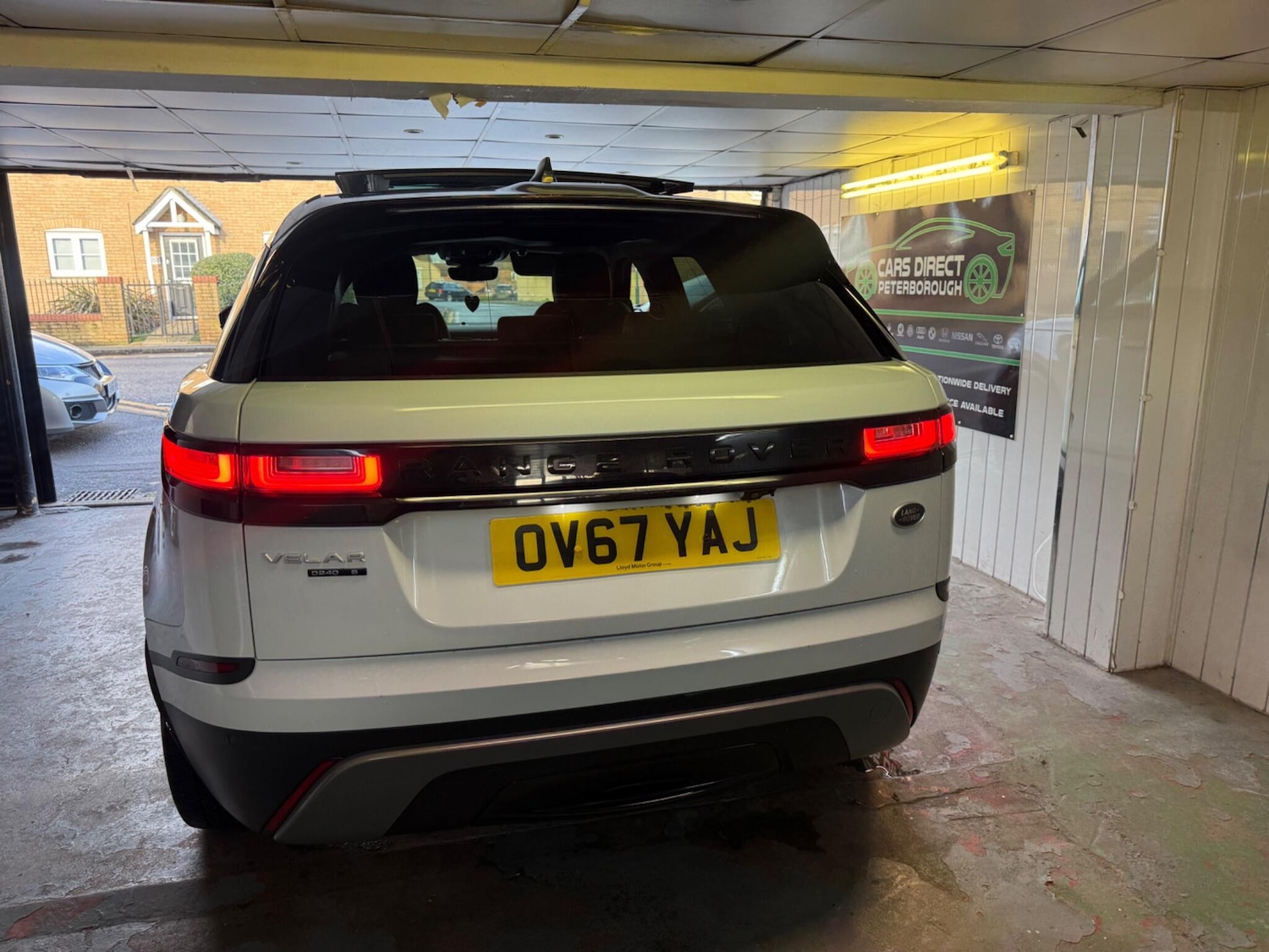 Used Land Rover Range Rover Velar 2017 for sale - 76994078: Photo 8