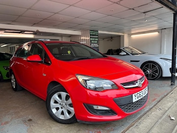 Vauxhall - Astra