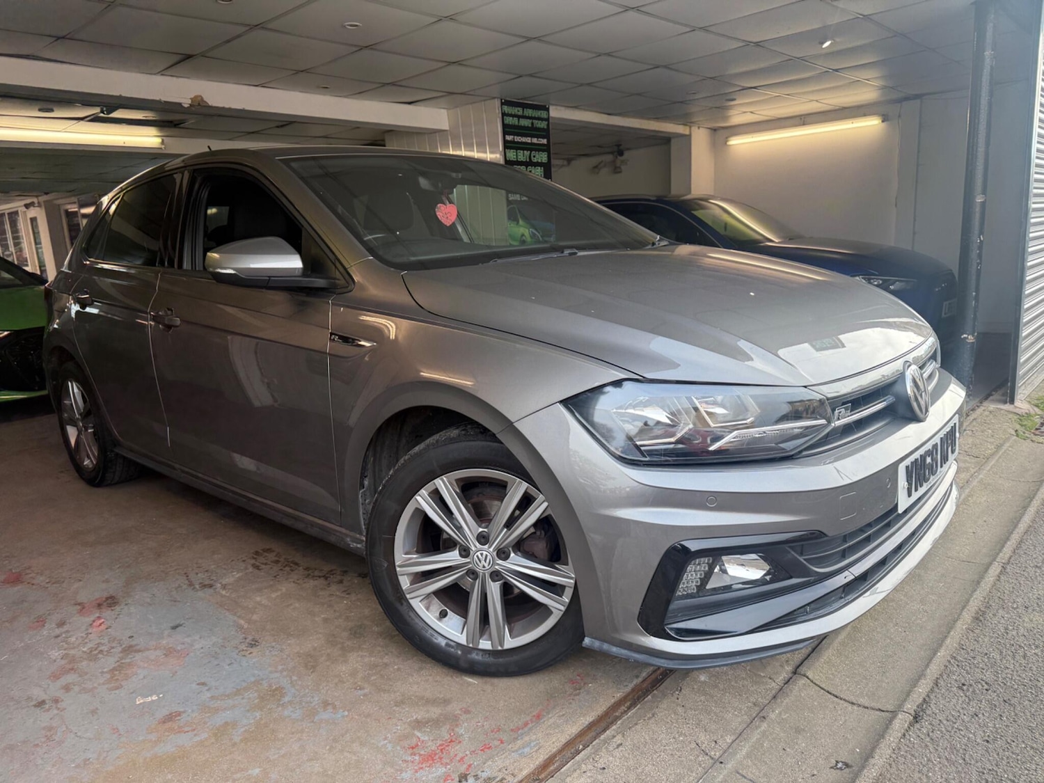 Used Volkswagen Polo 2018 for sale - 76633396: Photo 1