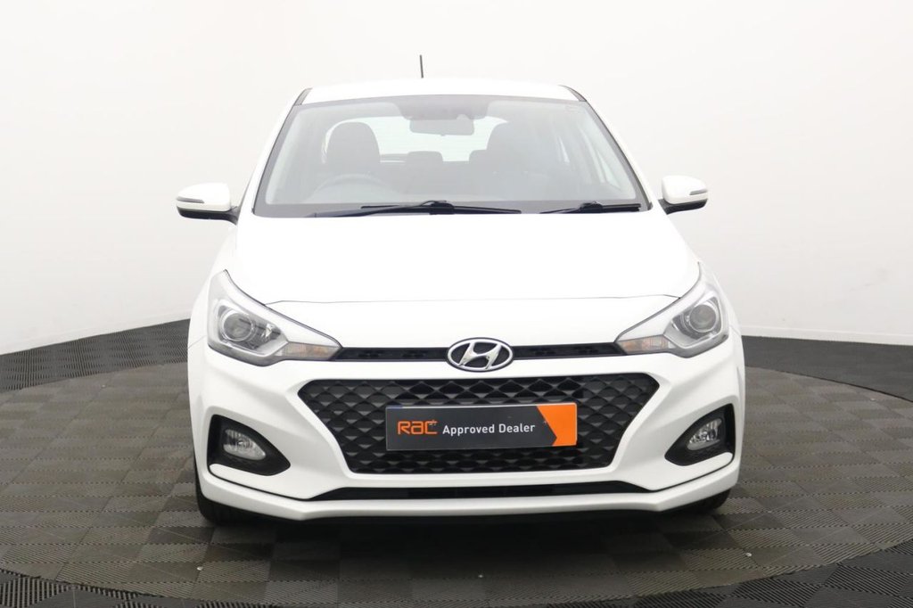 Used Hyundai i20 2019 for sale - 77212322: Photo 10