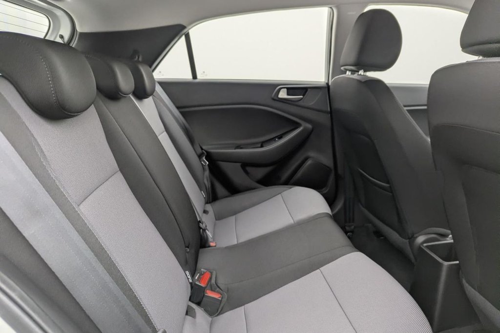 Used Hyundai i20 2019 for sale - 77212322: Photo 15