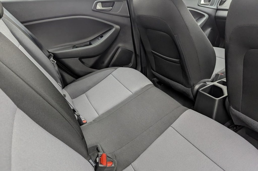 Used Hyundai i20 2019 for sale - 77212322: Photo 16