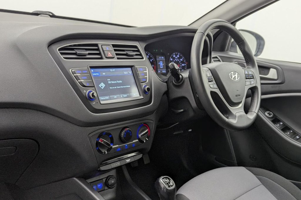Used Hyundai i20 2019 for sale - 77212322: Photo 24