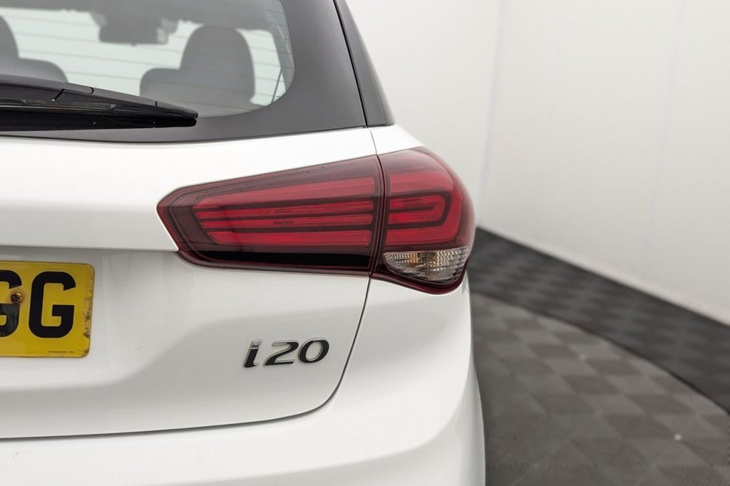 Used Hyundai i20 2019 for sale - 77212322: Photo 37