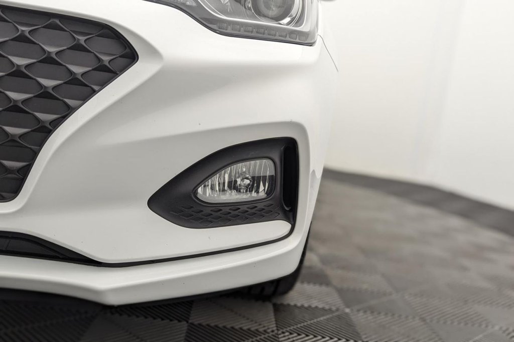 Used Hyundai i20 2019 for sale - 77212322: Photo 40