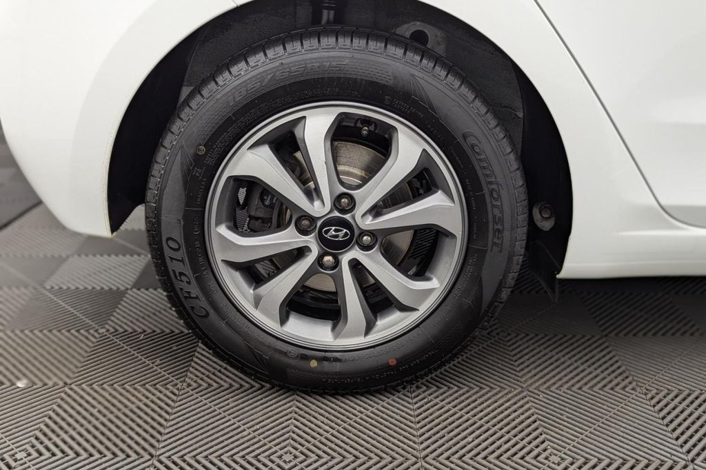 Used Hyundai i20 2019 for sale - 77212322: Photo 48