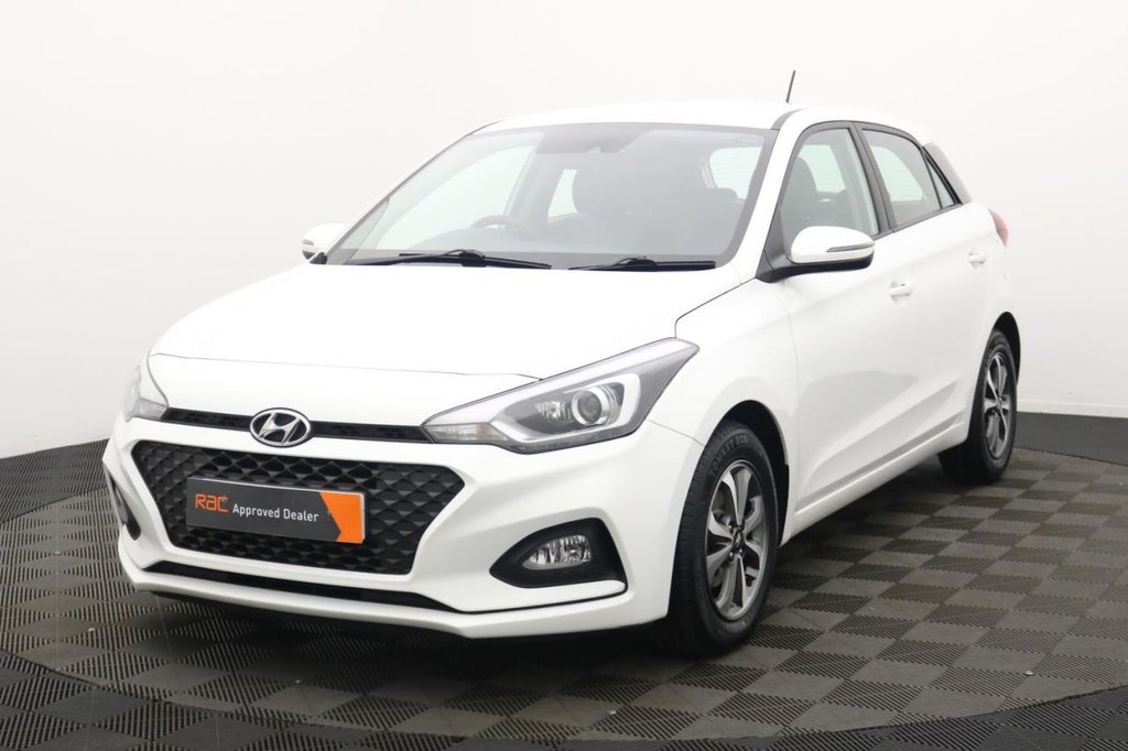 Used Hyundai i20 2019 for sale - 77212322: Photo 9
