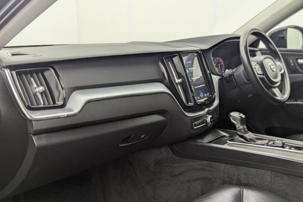 Used Volvo XC60 2019 for sale - 77937079: Photo 24