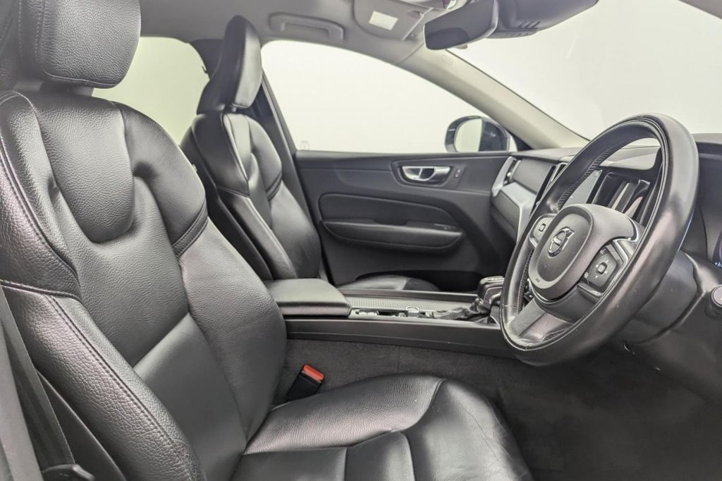 Used Volvo XC60 2019 for sale - 77937079: Photo 3