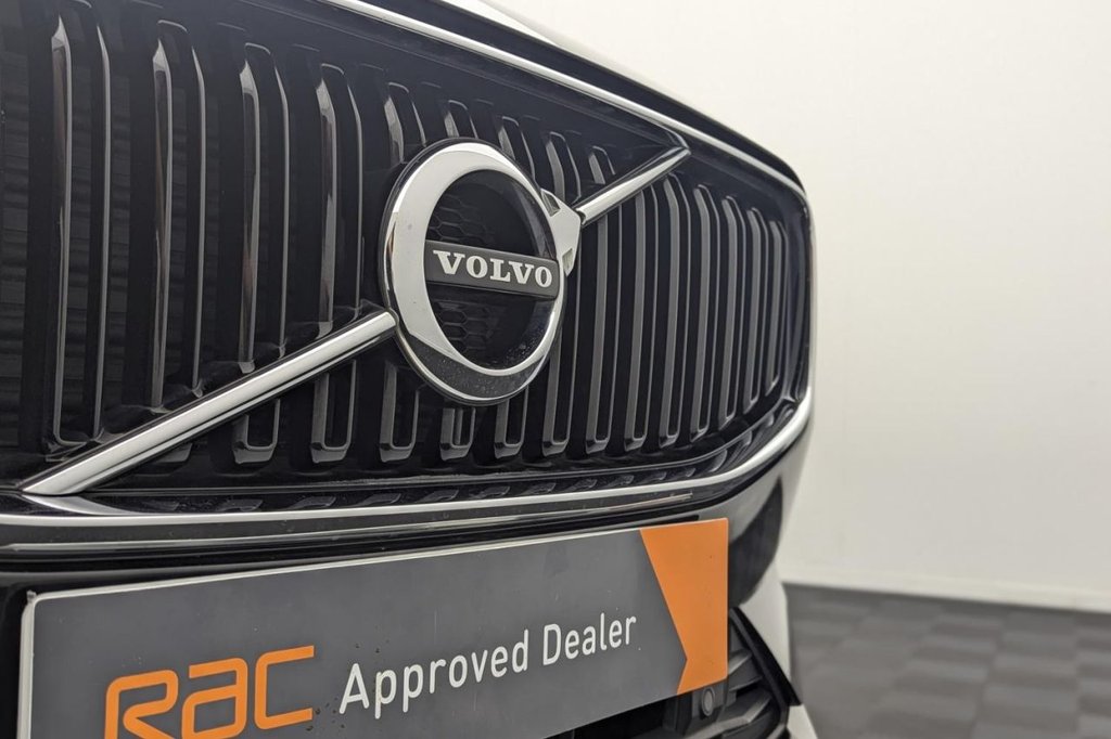 Used Volvo XC60 2019 for sale - 77937079: Photo 50