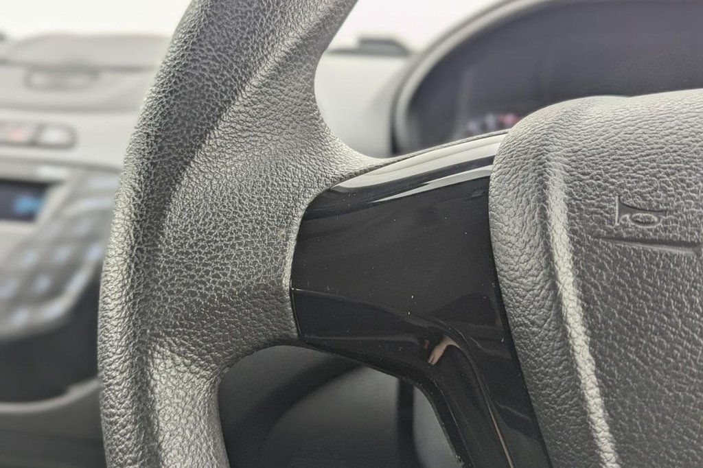 Used Ford Ka+ 2017 for sale - 77212199: Photo 27