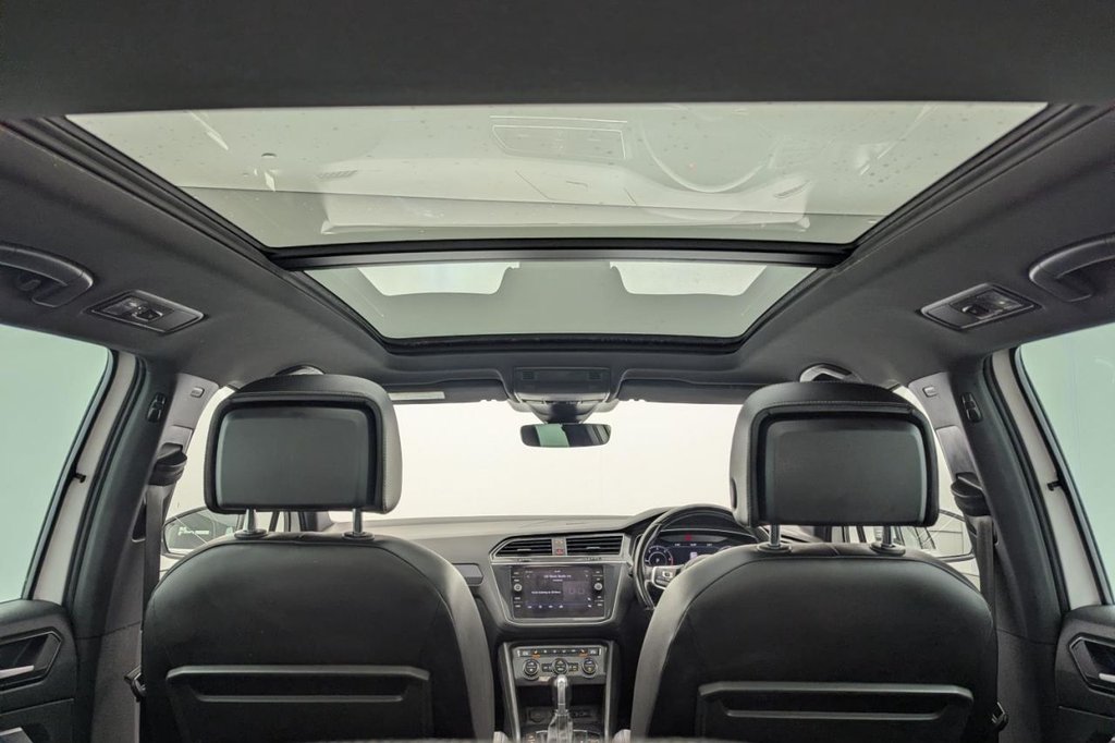 Used Volkswagen Tiguan 2018 for sale - 77356189: Photo 12