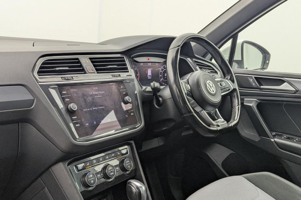 Used Volkswagen Tiguan 2018 for sale - 77356189: Photo 26