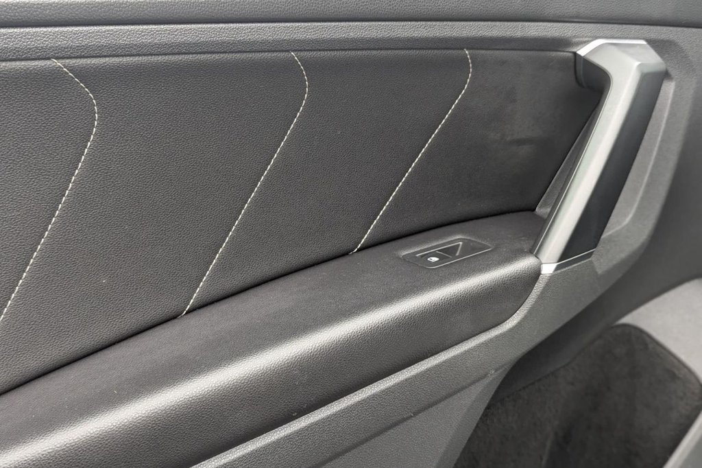 Used Volkswagen Tiguan 2018 for sale - 77356189: Photo 32