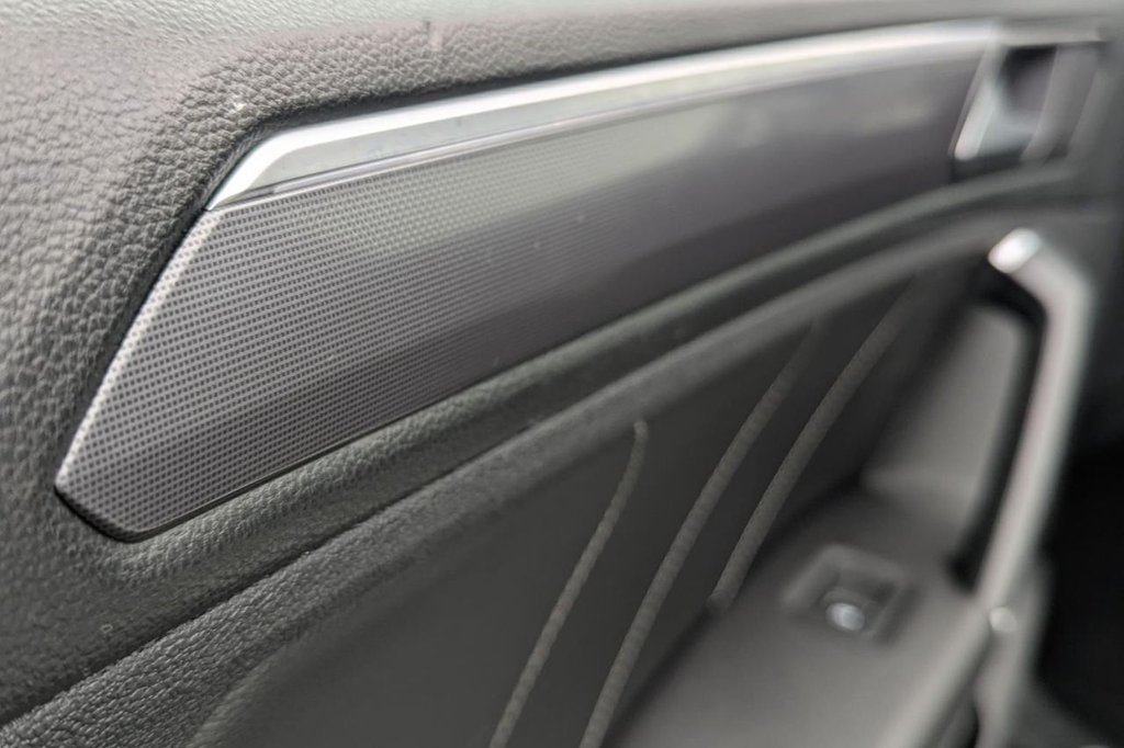 Used Volkswagen Tiguan 2018 for sale - 77356189: Photo 33