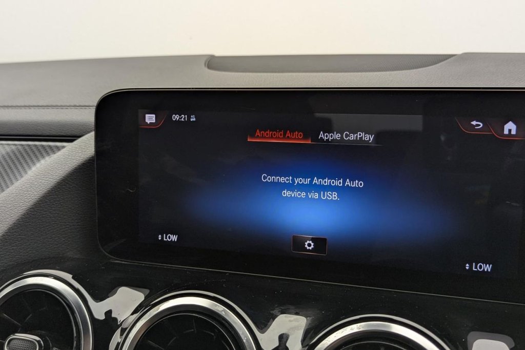 Used Mercedes-Benz GLA 2021 for sale - 77211967: Photo 39