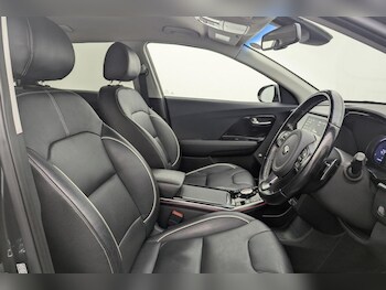 Used Kia Niro 2020 for sale - 77302455: Photo