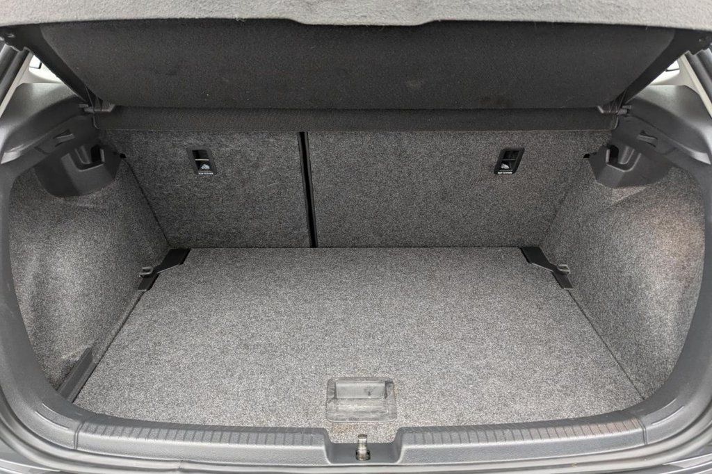 Used Volkswagen Polo 2018 for sale - 77212238: Photo 18