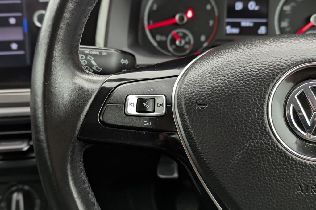 Used Volkswagen Polo 2018 for sale - 77212238: Photo 24