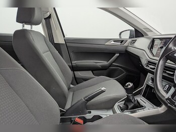 Used Volkswagen Polo 2018 for sale - 77212238: Photo