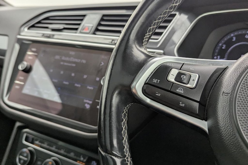 Used Volkswagen Tiguan 2018 for sale - 77967335: Photo 15