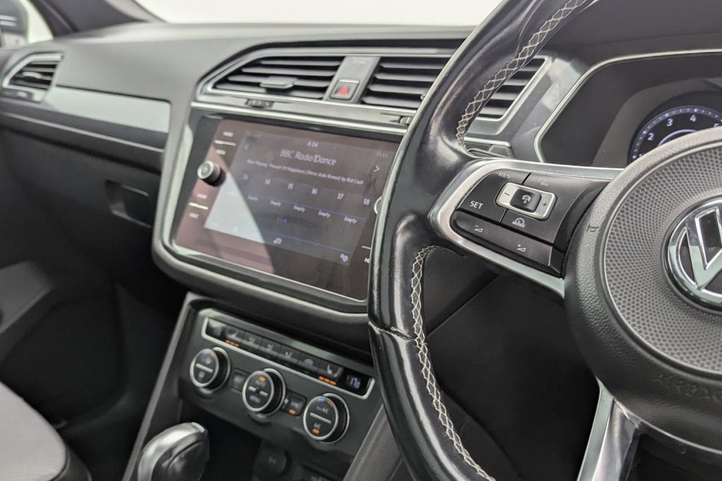 Used Volkswagen Tiguan 2018 for sale - 77967335: Photo 16